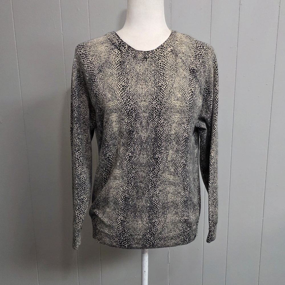 Volcom Over N Out Animal Print Crew Neck Long Sleeve Sweater Size S